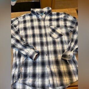 Men's BTC Black and White Plaid Long Sleeved Button up Shirt Sz L